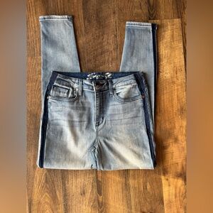 Seven7 Mid Rise Skinny Jeans With Blue Stripe Detail 12